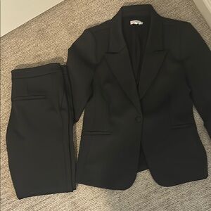 Good American Black Blazer and Pants Set